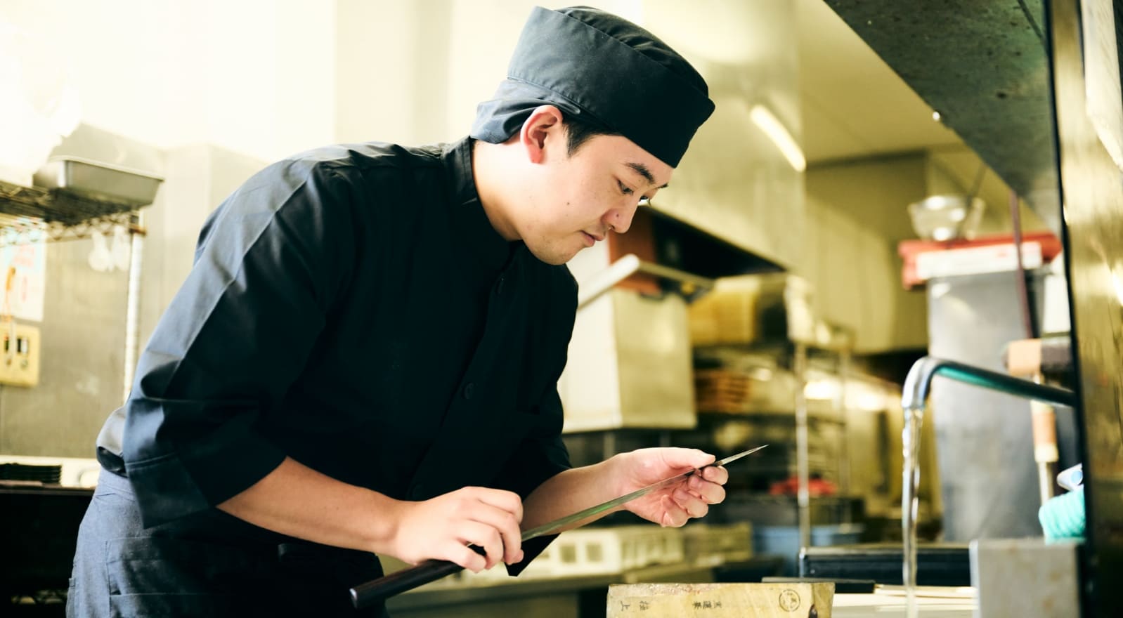 20代男性・光の森店店長